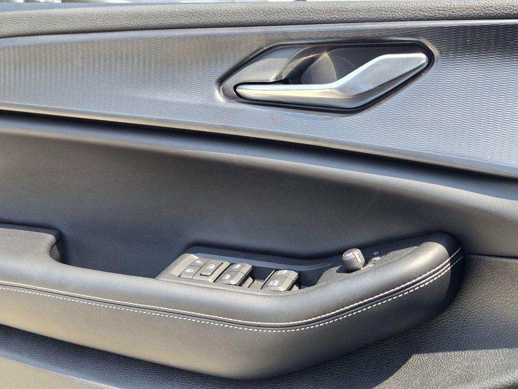 new 2025 Jeep Grand Cherokee car, priced at $35,319