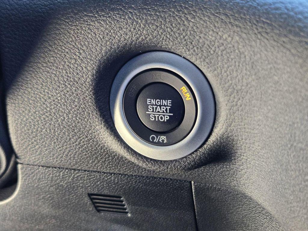 new 2026 Chrysler Pacifica car, priced at $38,995