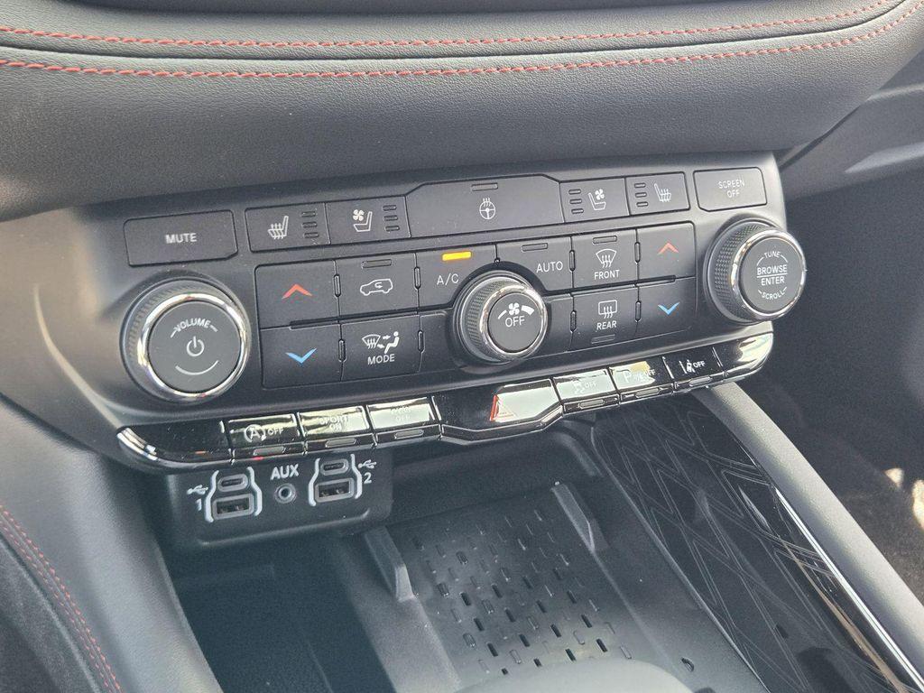 new 2025 Dodge Durango car, priced at $45,473