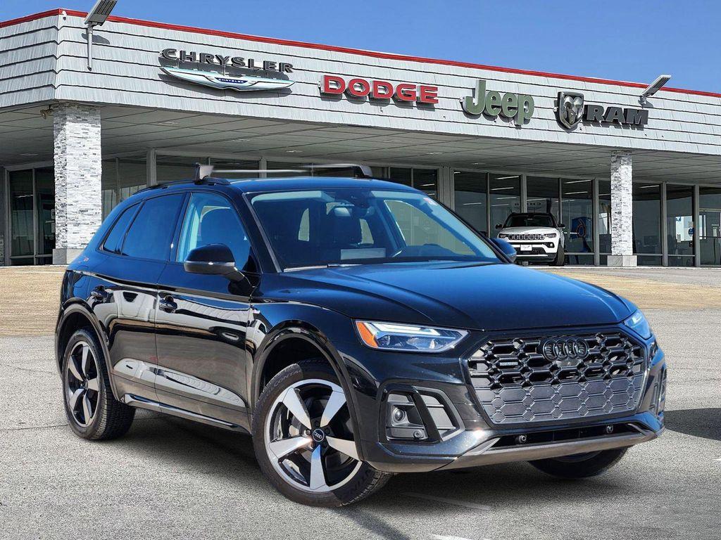 used 2022 Audi Q5 car, priced at $21,564