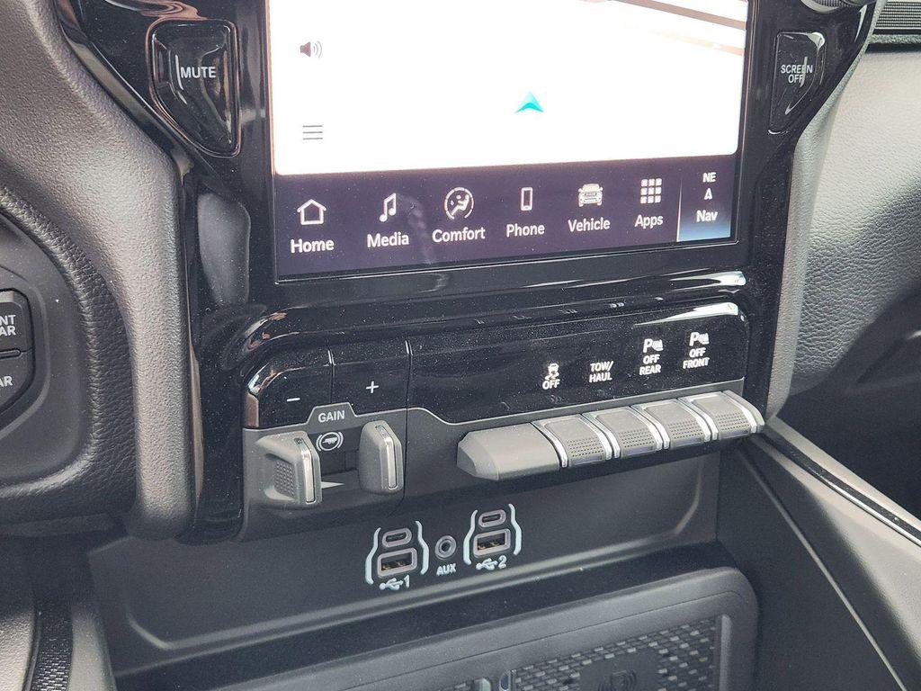 new 2025 Ram 2500 car, priced at $71,221