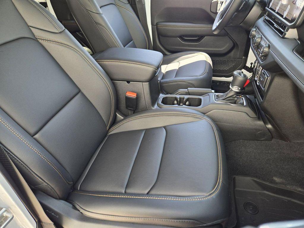 new 2025 Jeep Wrangler car, priced at $49,710