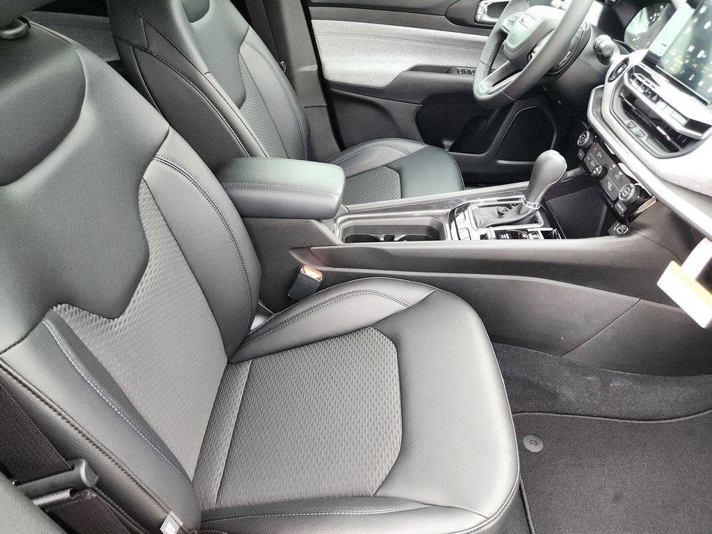 new 2026 Jeep Compass car, priced at $27,264