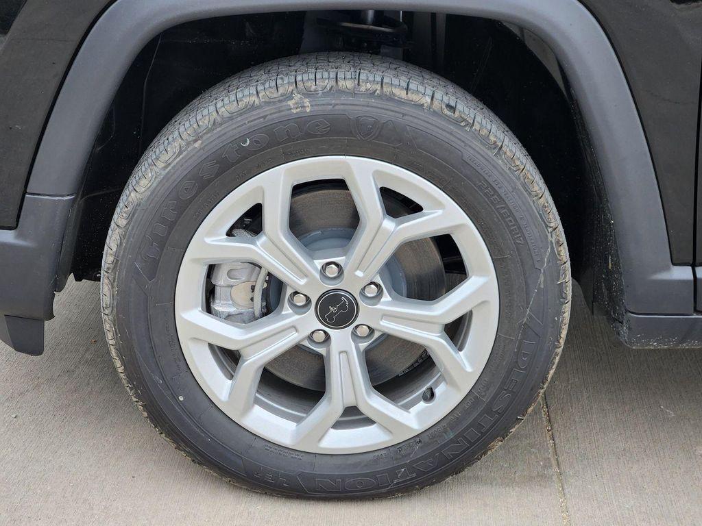 new 2026 Jeep Compass car, priced at $27,264