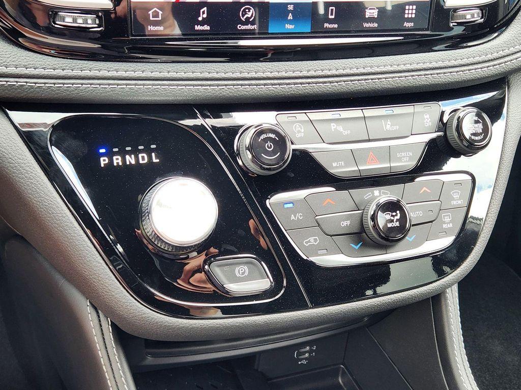 new 2027 Chrysler Pacifica car, priced at $52,276