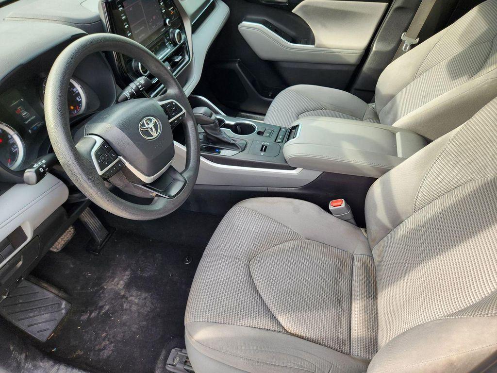 used 2022 Toyota Highlander car, priced at $26,692