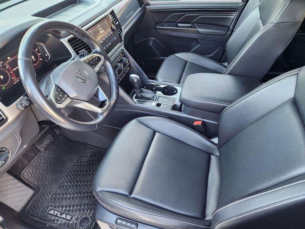 used 2020 Volkswagen Atlas Cross Sport car, priced at $18,157