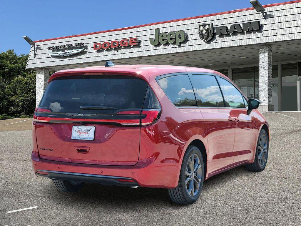 new 2026 Chrysler Pacifica car, priced at $37,662