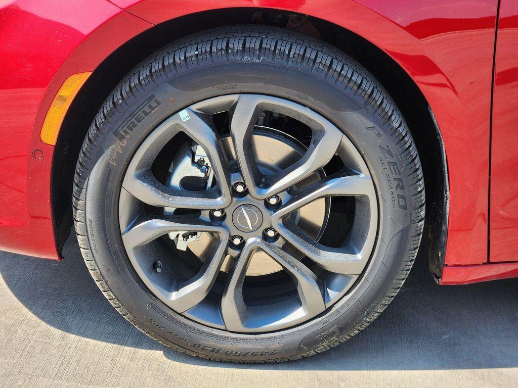 new 2026 Chrysler Pacifica car, priced at $37,662