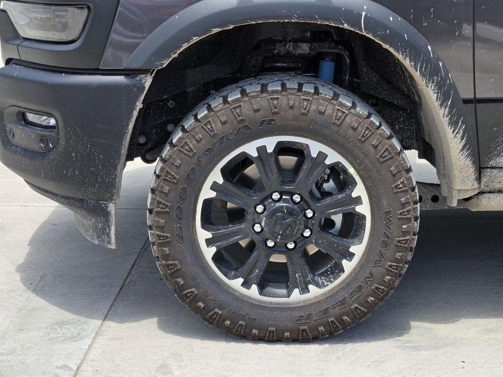 new 2025 Ram 2500 car, priced at $79,882