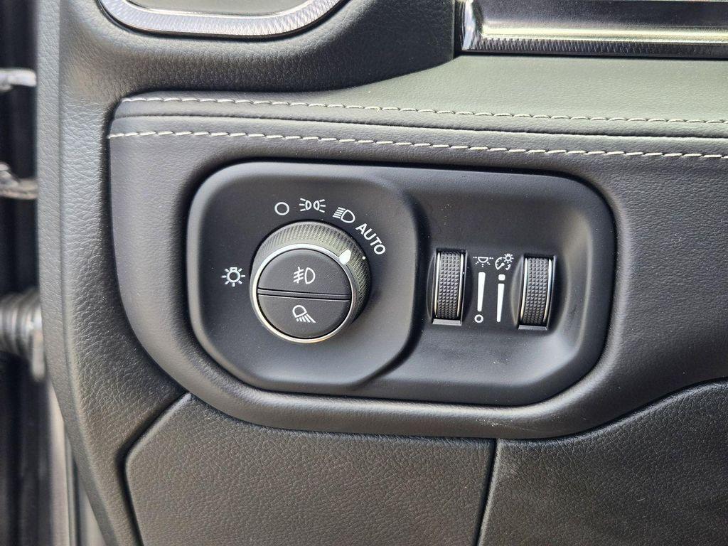 new 2025 Ram 2500 car, priced at $79,882