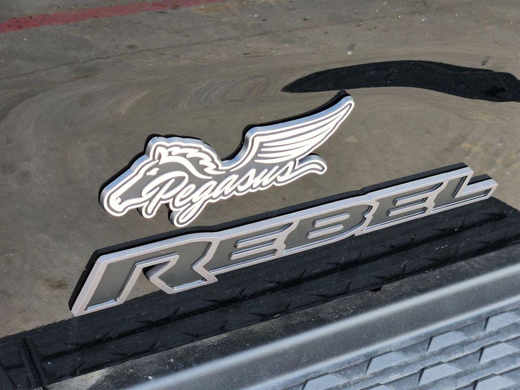 new 2025 Ram 2500 car, priced at $77,451