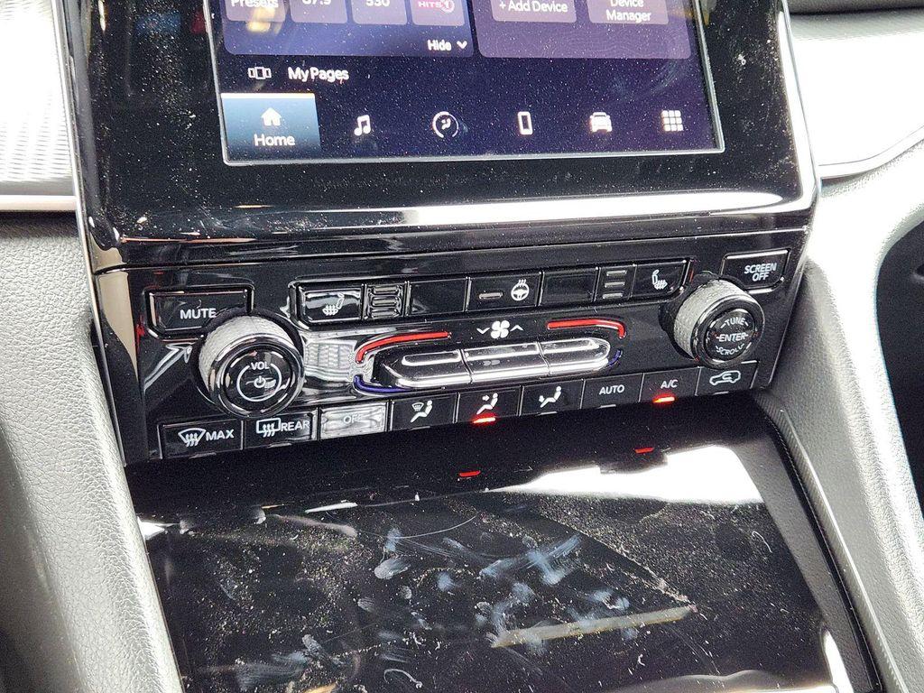 new 2025 Jeep Grand Cherokee L car, priced at $41,999