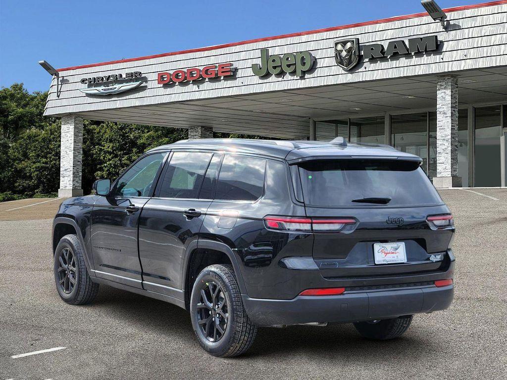 new 2025 Jeep Grand Cherokee L car, priced at $41,999