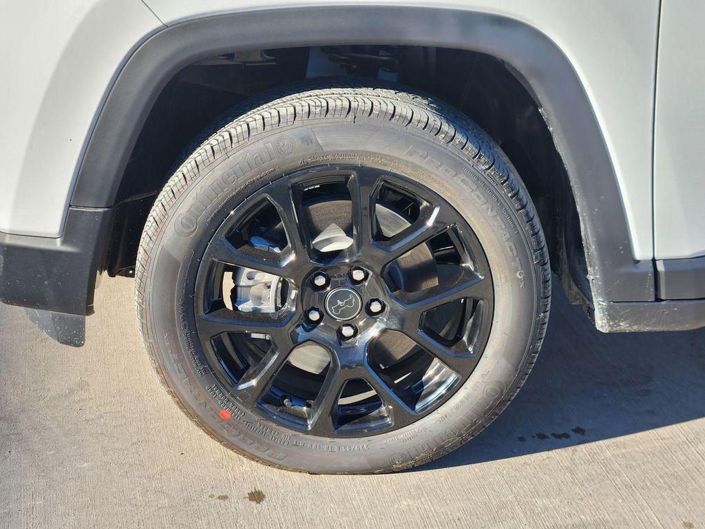 new 2026 Jeep Compass car, priced at $28,545