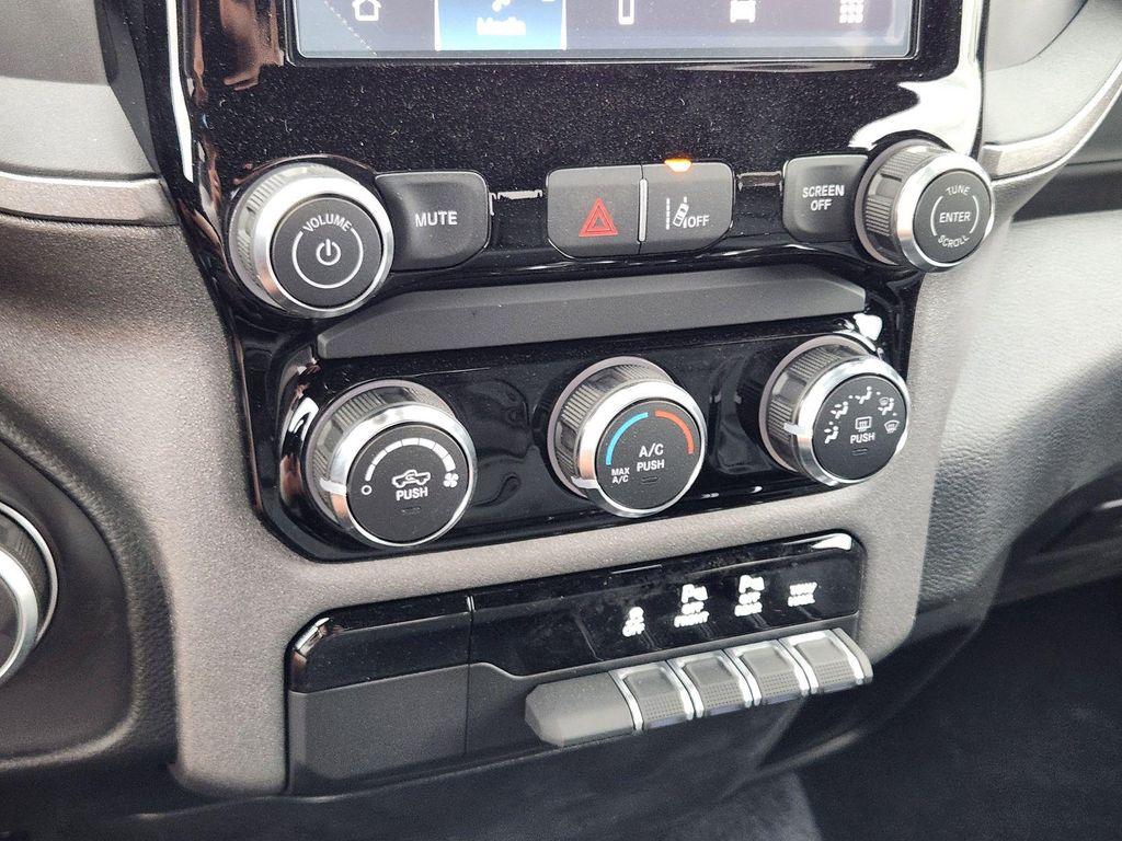 new 2025 Ram 1500 car, priced at $39,233