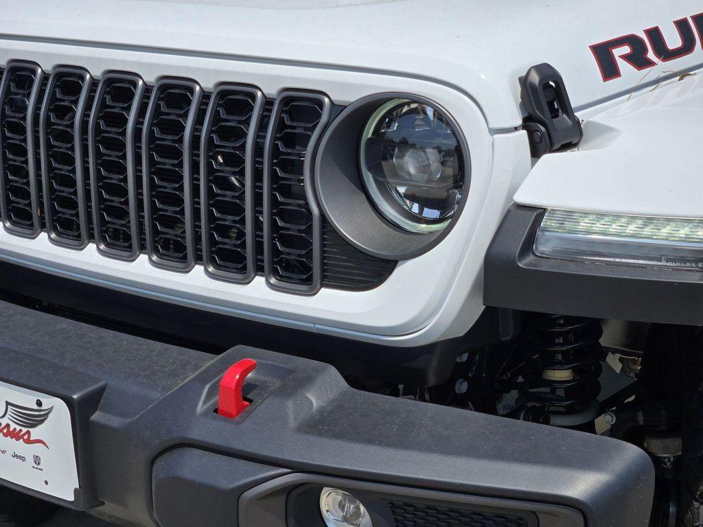 new 2025 Jeep Wrangler car, priced at $51,065