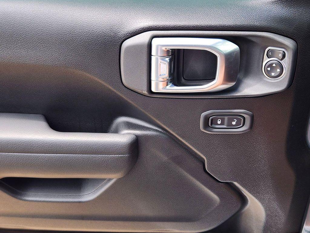 new 2026 Jeep Gladiator car, priced at $48,111