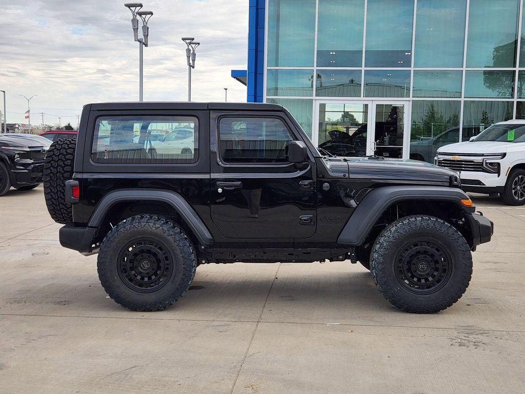 new 2025 Jeep Wrangler car, priced at $39,817