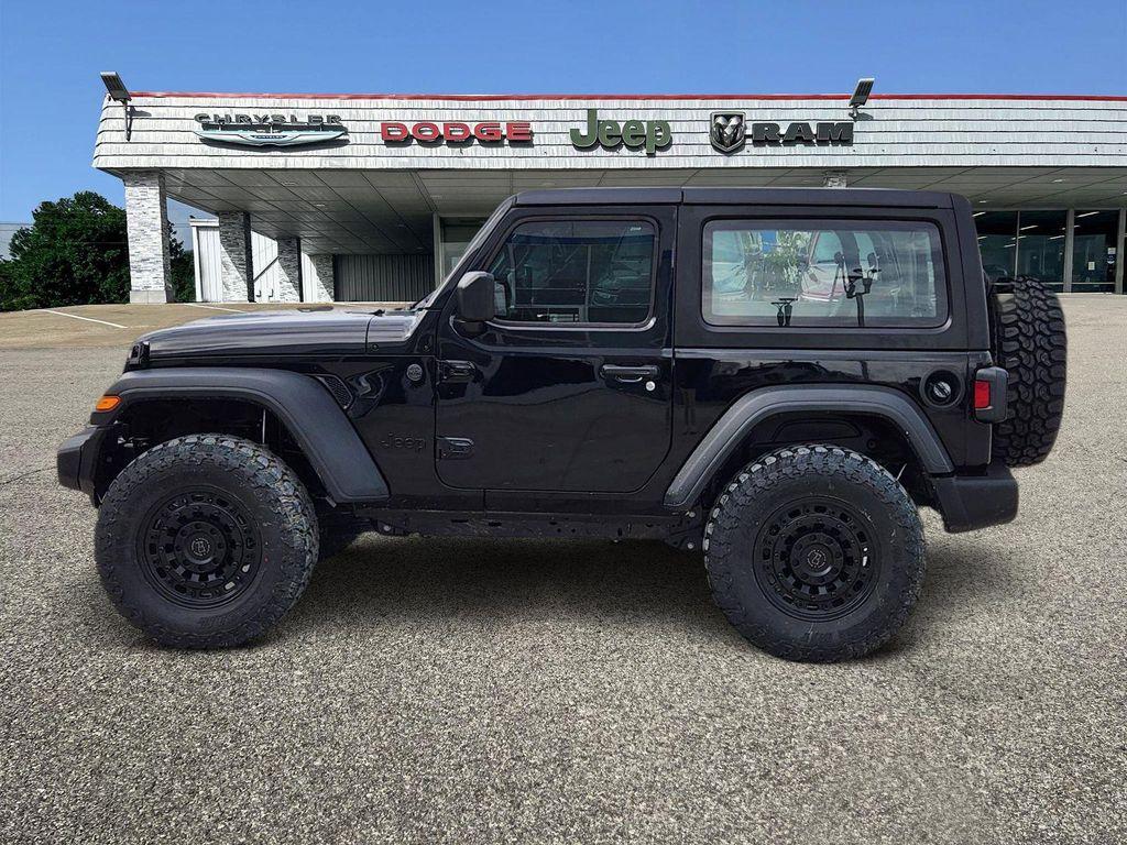 new 2025 Jeep Wrangler car, priced at $39,817
