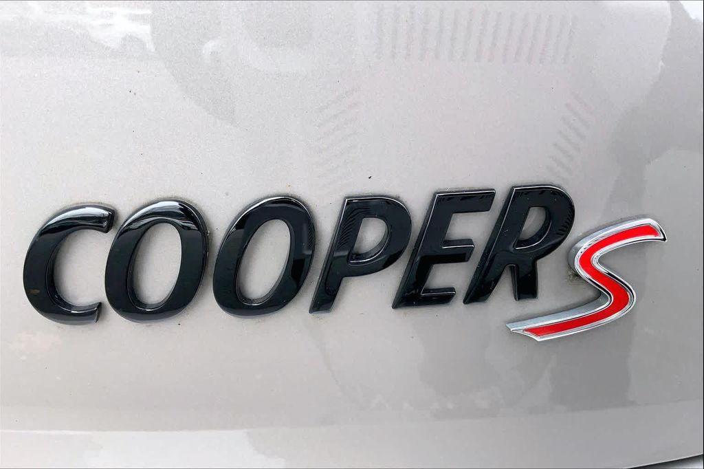 used 2024 MINI Hardtop car, priced at $26,487