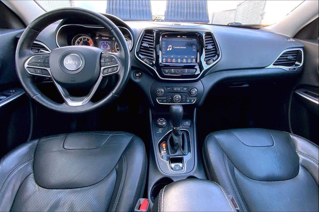 used 2021 Jeep Cherokee car, priced at $18,897