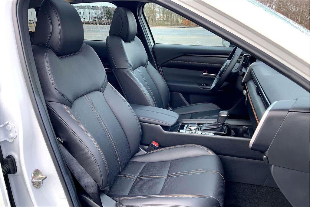 used 2025 Mazda CX-50 Hybrid car, priced at $33,812