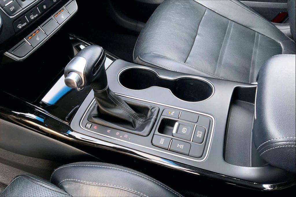 used 2019 Kia Sorento car, priced at $15,711