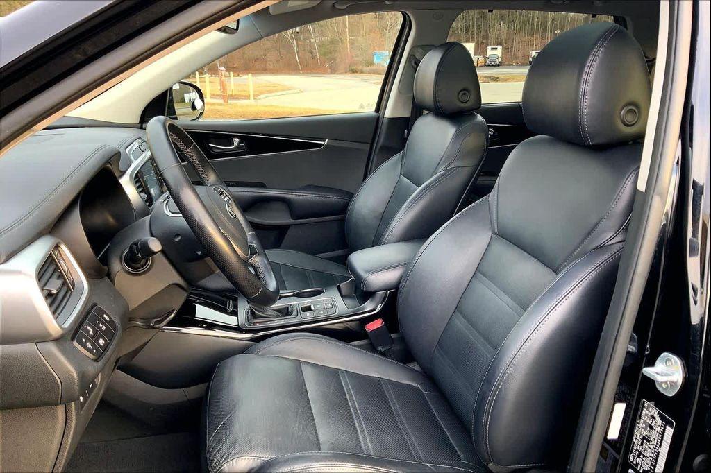 used 2019 Kia Sorento car, priced at $15,711