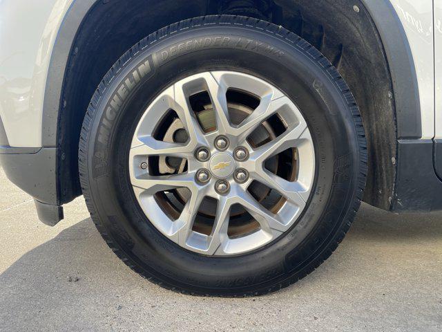 used 2018 Chevrolet Traverse car, priced at $13,496