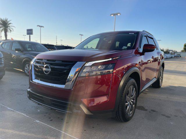 2025 Scarlet Ember Tintcoat Nissan Pathfinder