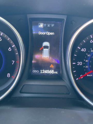 used 2014 Hyundai Santa Fe car, priced at $9,460