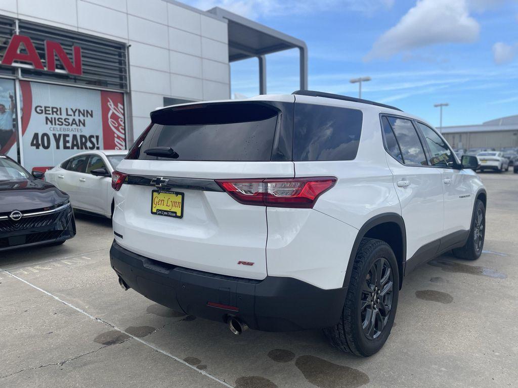 used 2021 Chevrolet Traverse car, priced at $21,935