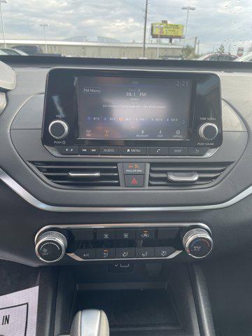 used 2021 Nissan Altima car, priced at $13,999