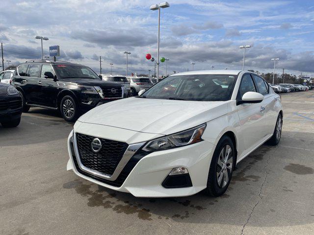 used 2021 Nissan Altima car, priced at $13,999
