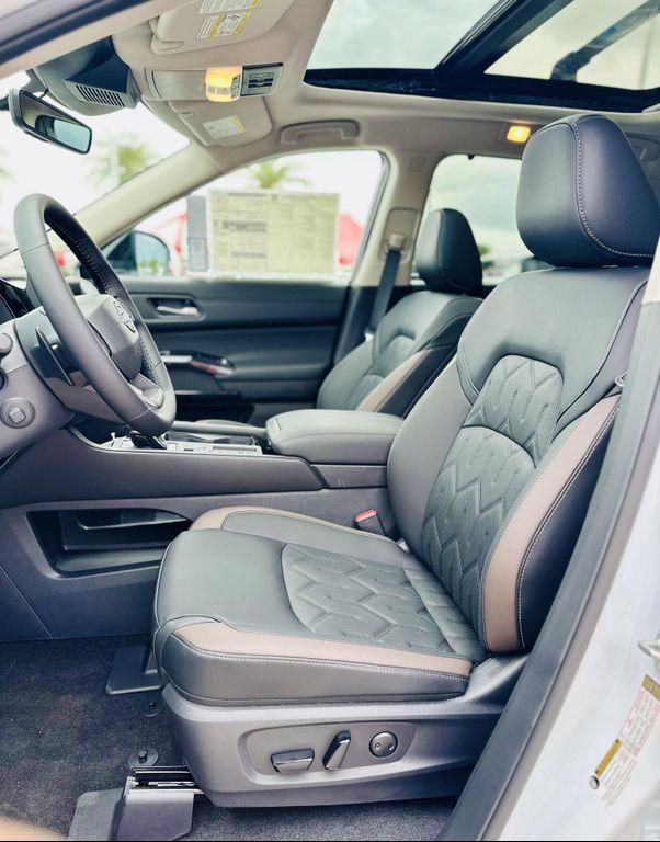 new 2026 Nissan Pathfinder car, priced at $49,880