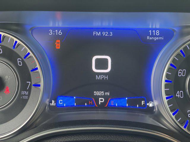 used 2021 Chrysler 300 car, priced at $25,268