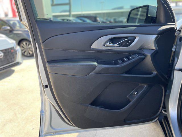 used 2020 Chevrolet Traverse car, priced at $14,315