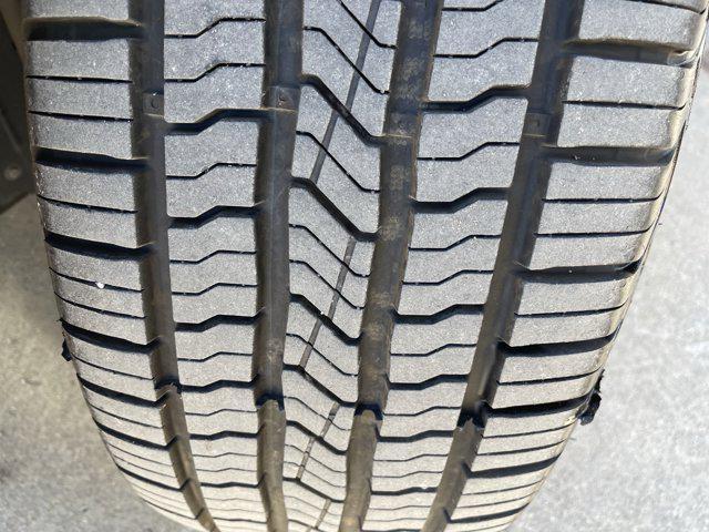 used 2020 Chevrolet Traverse car, priced at $14,315