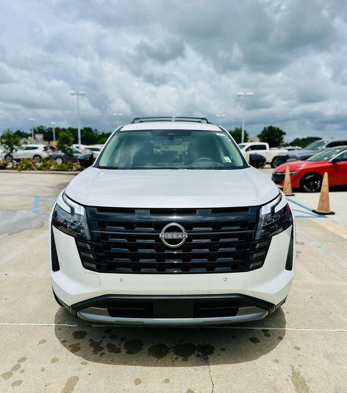 new 2026 Nissan Pathfinder car, priced at $42,189