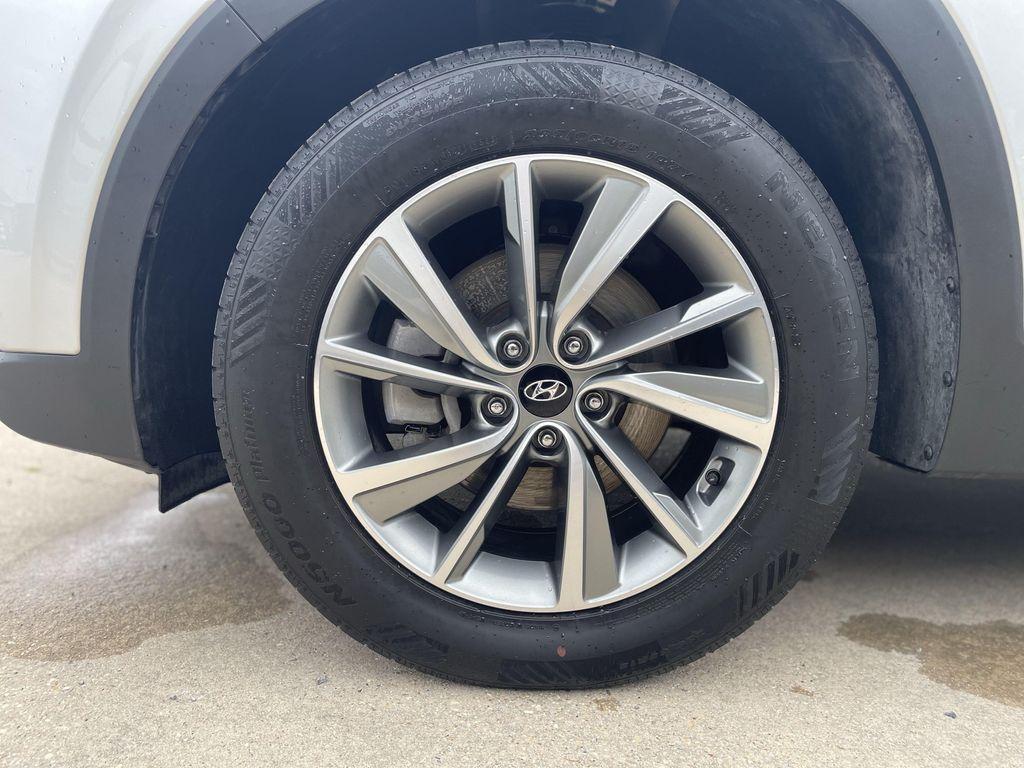 used 2019 Hyundai Santa Fe car, priced at $15,542