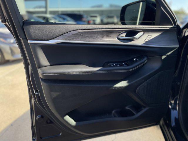 used 2023 Jeep Grand Cherokee L car, priced at $31,771