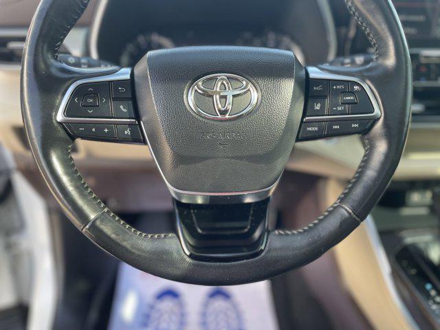 used 2021 Toyota Highlander car, priced at $29,388