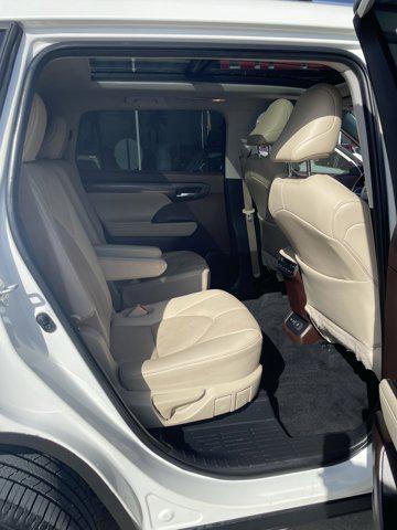 used 2021 Toyota Highlander car, priced at $29,388