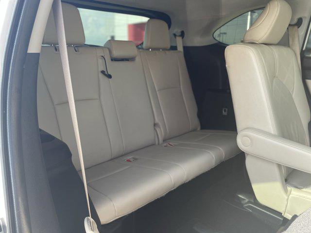 used 2021 Toyota Highlander car, priced at $29,388