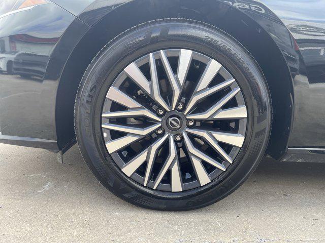 used 2025 Nissan Altima car, priced at $20,976