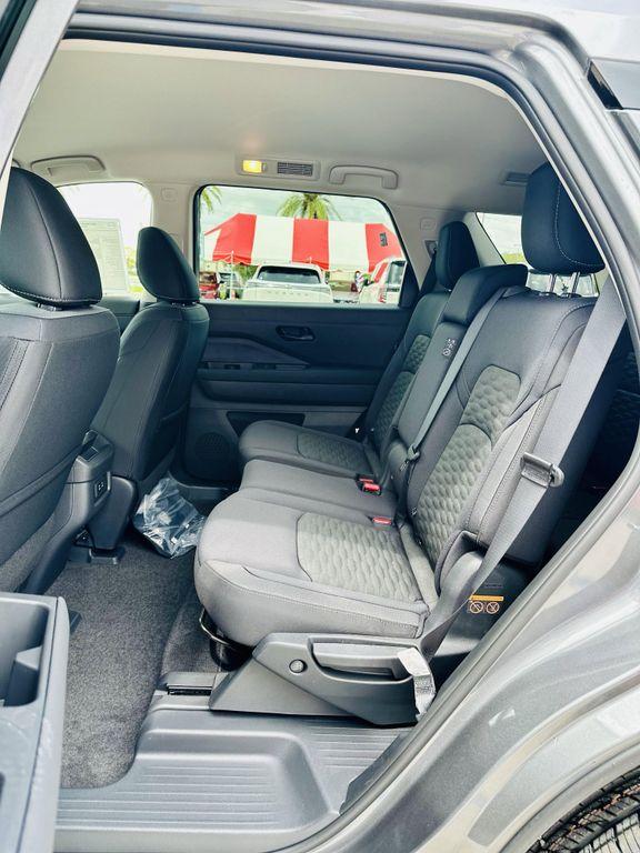 new 2026 Nissan Pathfinder car, priced at $38,966