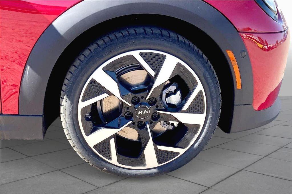 new 2025 MINI Hardtop car, priced at $35,000