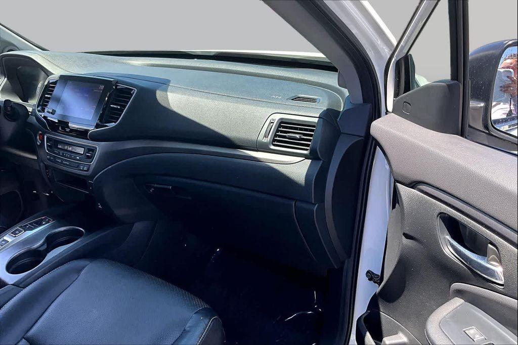 used 2023 Honda Ridgeline car, priced at $35,338