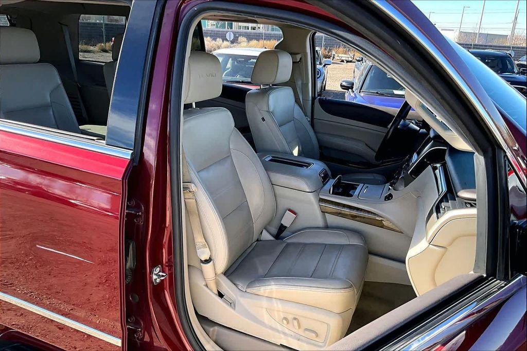 used 2017 GMC Yukon car, priced at $24,950